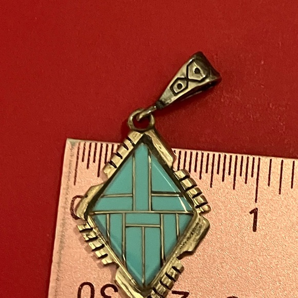 Native American Inlay Pendant & Earring Set - Picture 9 of 10